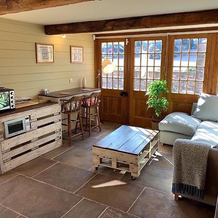 Demesne Farm Guesthouse Монмаут Екстериор снимка